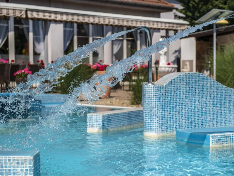 Duna Relax & Event Hotel — Felnőttbarát Wellness Lazítás